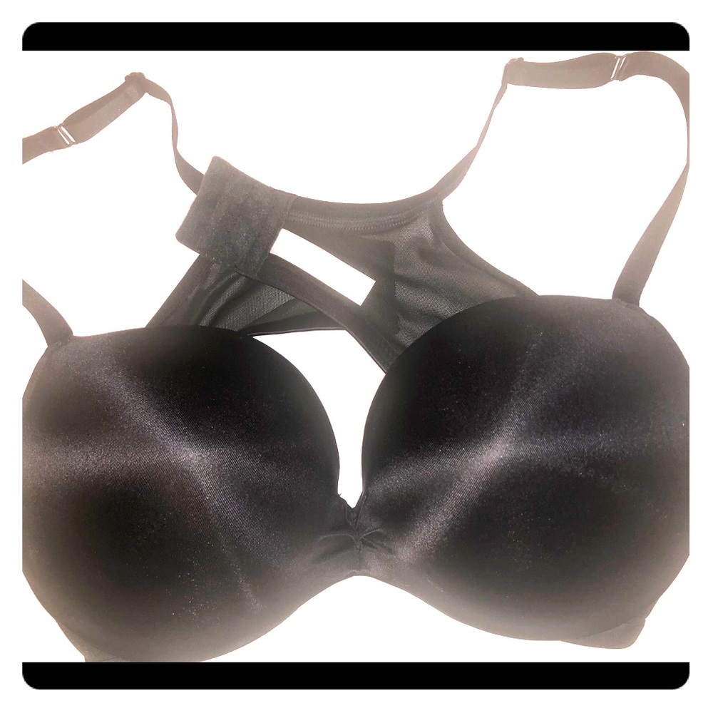 NWOT Cacique Max Boost Plunge Bra